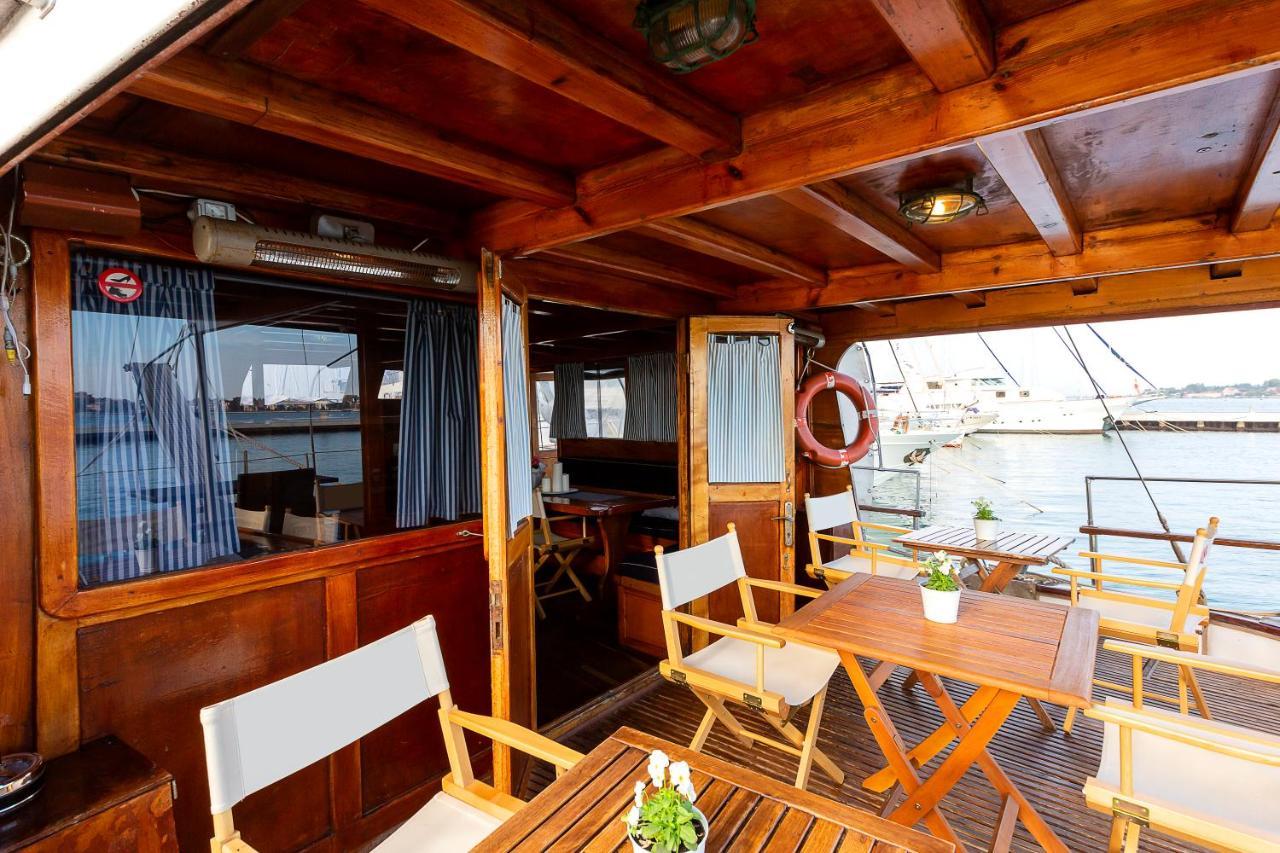 Venezia Boat & Breakfast Caicco Freedom Hotel Bagian luar foto