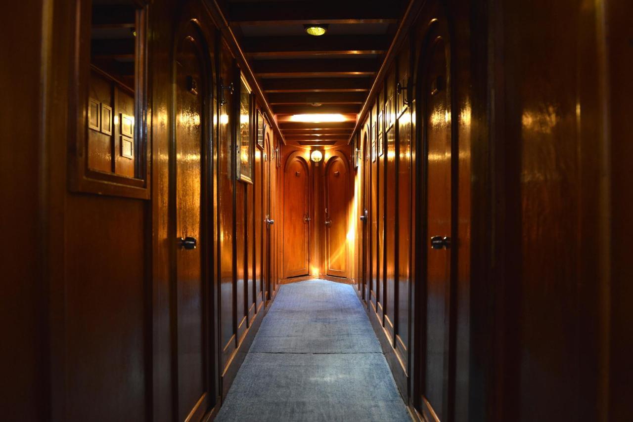 Venezia Boat & Breakfast Caicco Freedom Hotel Bagian luar foto